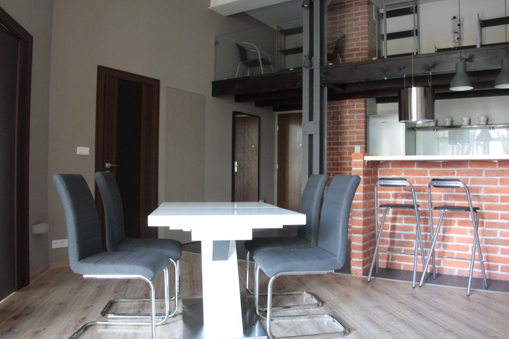Loft Niezapominajka W Tobaco Park Apartment Lodz  Phòng bức ảnh